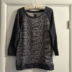 Lucky Sweatshirt/Sweater